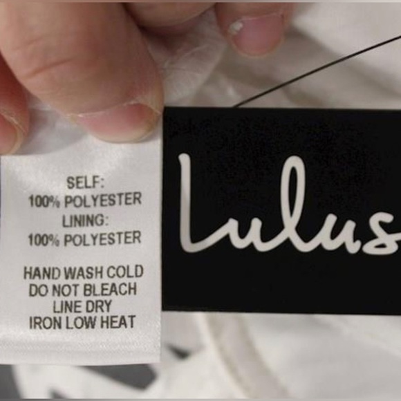 NWT Lulus Women's White Tiered Maxi Dress Sz S - Picture 4 of 4